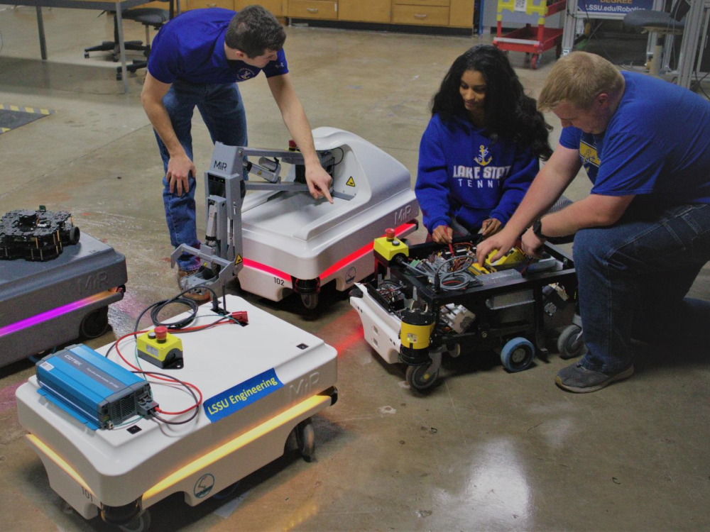 LSSU MiR AMR programming